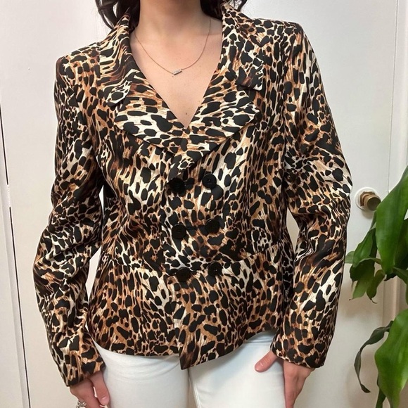 Stylish Leopard Print Blazer - Picture 3 of 8
